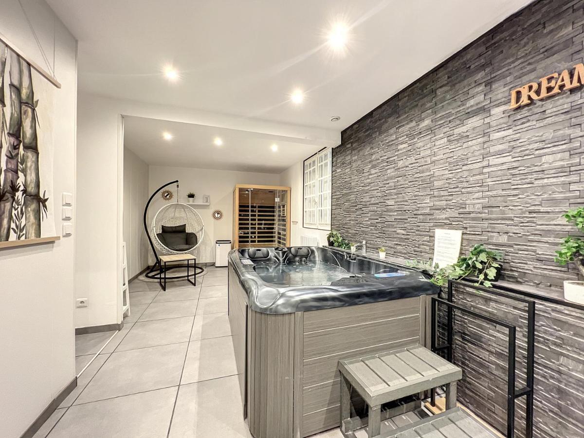 Dream Loft Jacuzzi - Sauna Брест Екстериор снимка